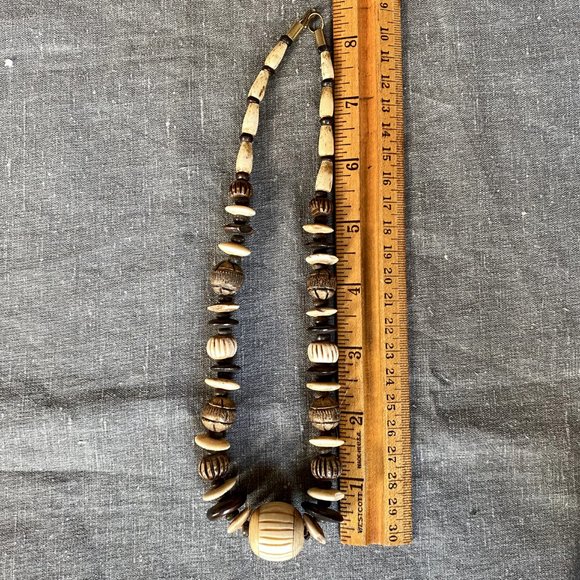 Tribal Hand-carved Bone & Wood Beaded Necklace - Picture 5 of 6